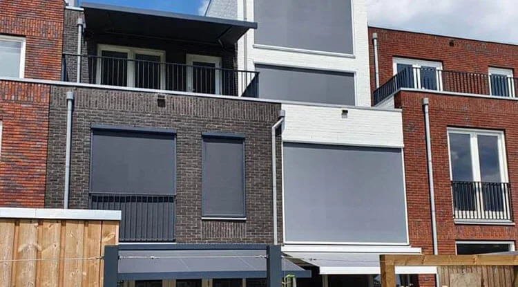 Screens in alle maten 2 zonnescreens